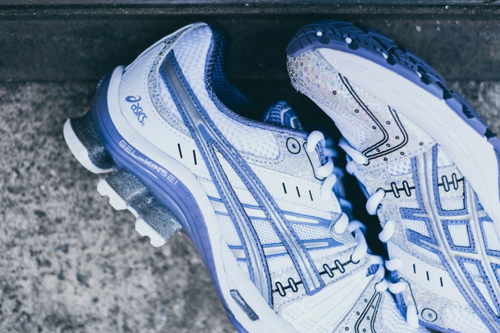 Asics kayano 14 white midnight